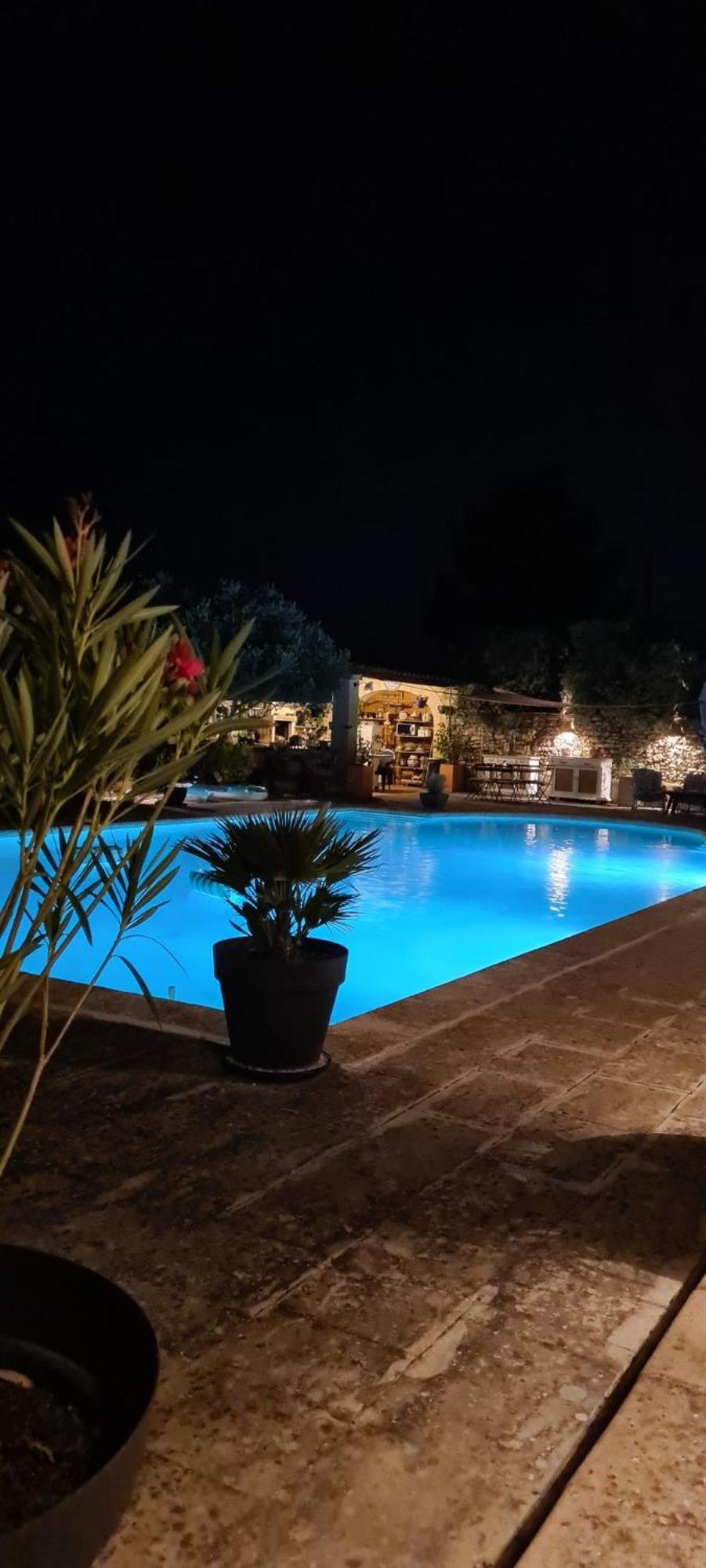Chambre D'Hotes Chez Maguy B-Villa Makeire Gordes Buitenkant foto